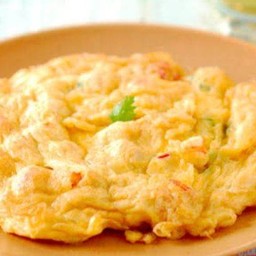 ไข่เจียวกุ้งสับเป็นกับ