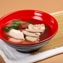 ต้มเลือดหมูใส่เครื่องใน