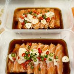 แซลมอนดอง 100 กรัม