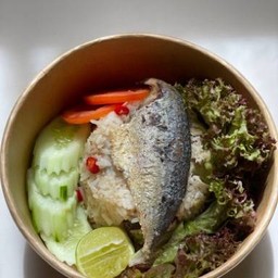 ข้าวผัดปลาทู