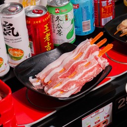 สามชั้นเหลี่ยมเสียบไม้