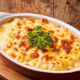 มักกะโรนีอบชีส ซีฟู้ด