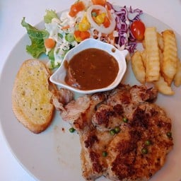 สเต็กหมูสันนอก