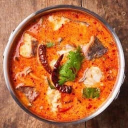 ต้มยำปลากะพงมะพร้าวอ่อน