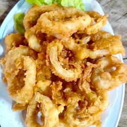 หมึกกุ้งทอดกระเทียม