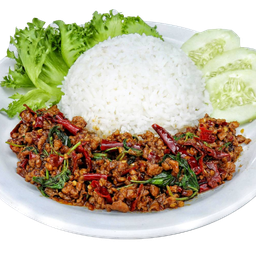 Krapao minced beef (กระเพราเนื้อสับ)