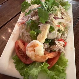 ยำทะเลรวมมิตร