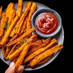 Sweet potatoes fries มันหวานทอดกรอบ