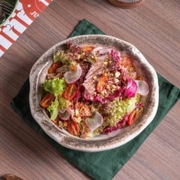 Roasted Coconut Chips Salad