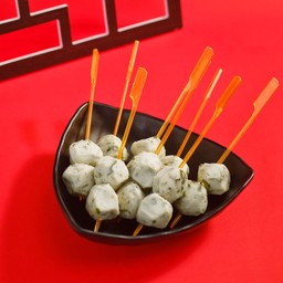 ลูกชิ้นสาหร่ายวากาเมะ