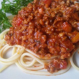 สปาเก็ตตี้ซอสมะเขือเทศ