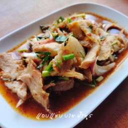 น้ำตกหมู