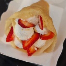 Strawberry Fresh Cream