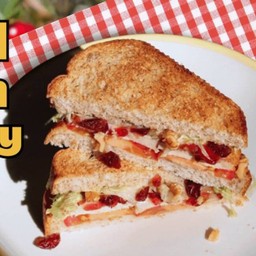 Smoked Chicken Cranberry Sandwich