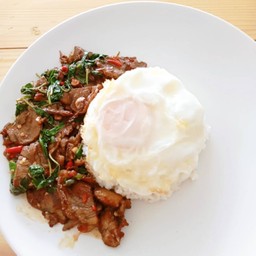 กะเพราเนื้อเปื่อย