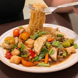 ตำเส้นเล็ก Spicy Salad With Thin Noodles (Somtum)