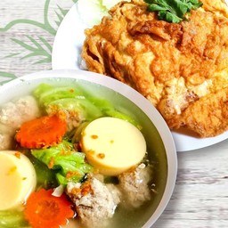 ข้าวไข่เจียว + แกงจืดหมู