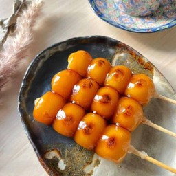 Mitarashi Dango ดังโงะราดซอสหวาน (1ไม้)