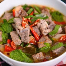 ต้มแซ่บกระดูกหมูอ่อน +ฟรีข้าวเปล่า