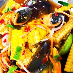 ยำไข่เยี่ยวม้า