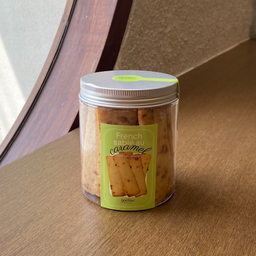 french sablé au caramel