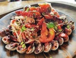 ส้มตำหอยแครง