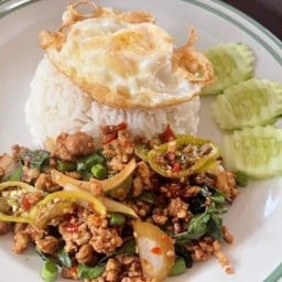 ตามสั่งฝรั่งน้อย