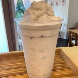 นมสดอินทผาลัมปั่น