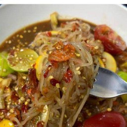 ตำเส้นแซ่บนัวส์