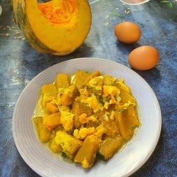 ฟักทองผัดไข่