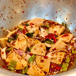 ยำหมูยอ (น้ำยำกะปิ)