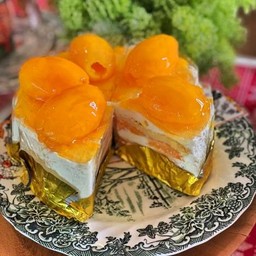 Mayongchid Fresh Cream cake