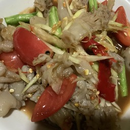 ส้มตำปูปลาร้าเเม่งกระพรุน