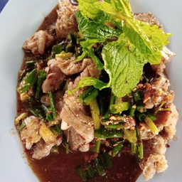 น้ำตกหมู