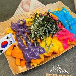 เฟรนช์ฟรายส์ชีสเรนโบว์