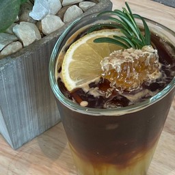 Black Coffee Honey Lemon Yen แก้ว 12 oz
