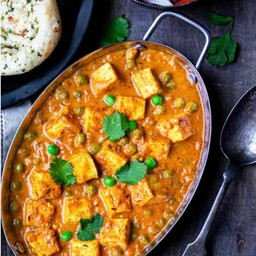 แกงกะหรี่ชีสใส่ถั่วลันเตา