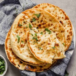 โรตีแป้งหน้ากระเทียม