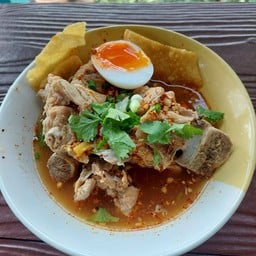 เล้งแซ่บไข่เยิ้ม