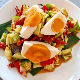 ตำแตงปลาร้าไข่เค็ม