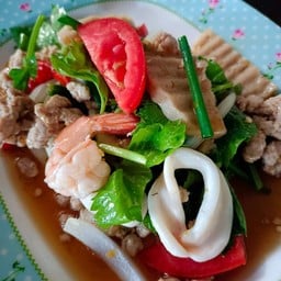 ส้มตำป้าขาว By มิ้นท์ ตลาดเบิร์ดคลองถมมาเก็ตเจดีย์หัก