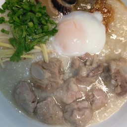 โจ๊กหมู+ซี่โครงอ่อน+ไข่ออนเซน