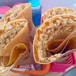 พริกเผา+ หมูหยอง ( ซอสพริก+ มายองเนส)