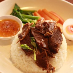 ข้าวหมูตุ๋น lineman