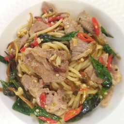 ผัดขี้เมา/สปาเก็ตตี้