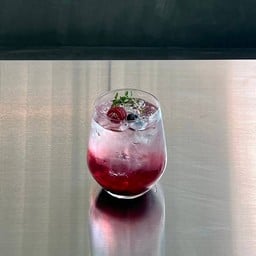 Sparking Mixed Berry