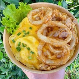 ข้าวหน้าทอดกระเทียม+ไข่ข้น