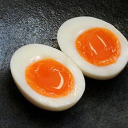 ไข่ยางมะตูม lineman