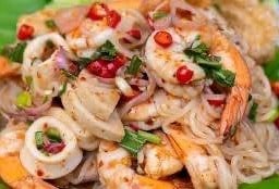 เส้นเล็กยำแซ่บทะเล{ปลาร้า}