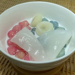 5.ทับทิม+มะพร้าวน้ำหอม+แห้ว